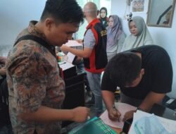 Kejari Geledah Sekretariat DPRD Kaur  Terkait Dugaan Korupsi Perjalanan Dinas 2023 