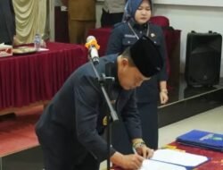 Azhari Rombak Birokrasi Lebong, 17 Pejabat Bergeser