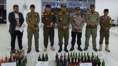 Pantai Panjang Disisir, Miras Kadar Tinggi Tak Berizin Disita
